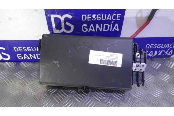 Caja reles / fusibles, Opel Insignia Berlina Cosmo 2011, 13255300