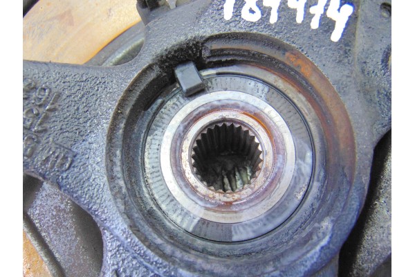 Mangueta delantera izquierda, Opel Corsa D Sport 2008, 55703154