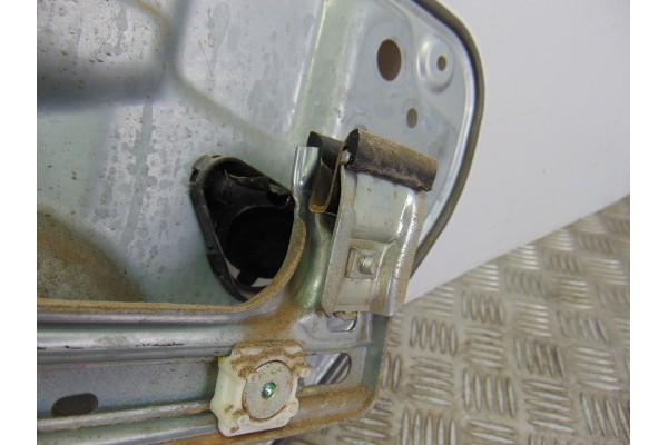 Elevalunas trasero izquierdo, Volvo S40 Berlina 1.6 D Kinetic 2006, 30739182AC
