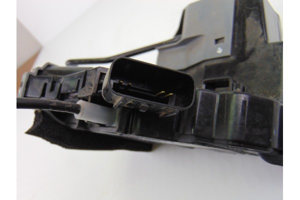 Cerradura puerta trasera izquierda, Hyundai I20 (Gb) Classic 2015, 81410-C8020