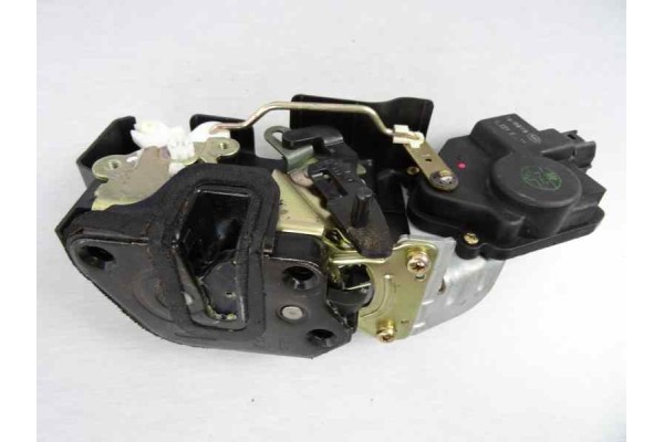 Cerradura puerta trasera izquierda, Hyundai Santa Fe (Sm) 2.0 Gls Crdi 4X4 2004