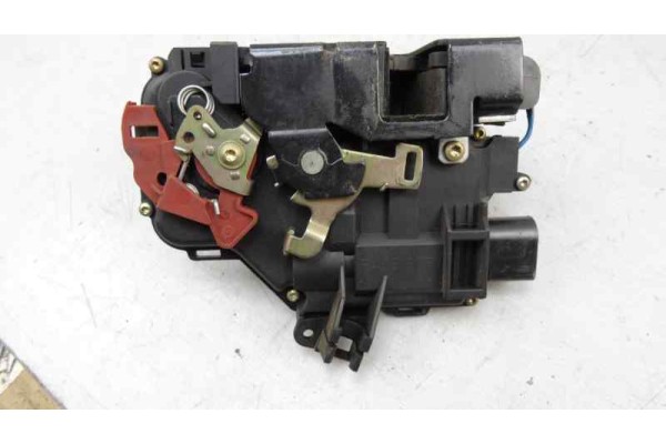 Cerradura puerta delantera derecha, Audi A4 Avant (8E) 2.5 TDI (120kW) 2003, 8E1837016C