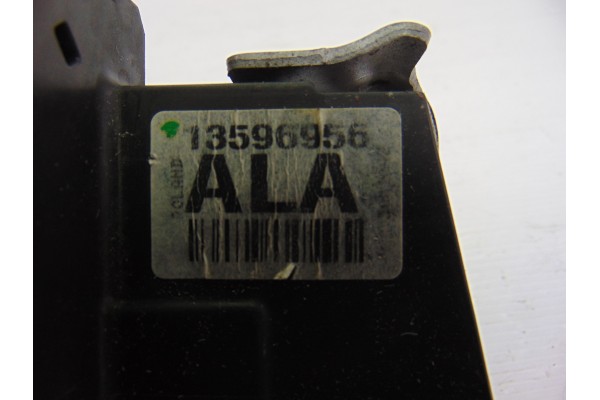 Cerradura puerta trasera derecha, Opel Astra K Berlina 5P Dynamic Start/Stop 2016, 13596956