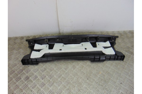 Guarnecido porton trasero, 9820801377