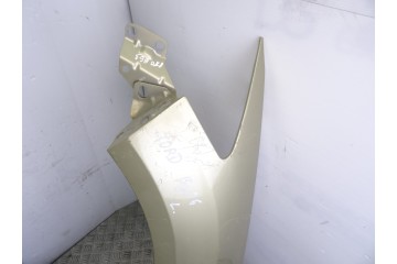 Aleta delantera izquierda, DORADO
