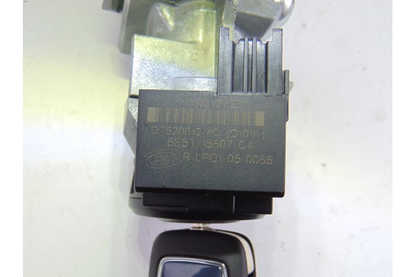 Antirrobo / llave contacto, Ford Focus Berlina (CB8) Trend 2011, 6E5T-15607-CA