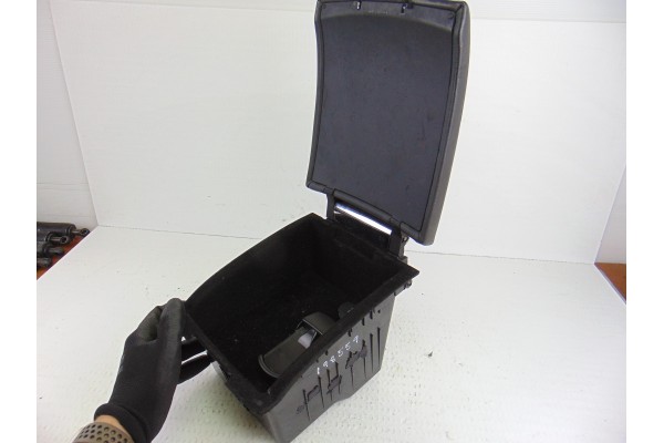 3D0864101 APOYABRAZOS CENTRAL VOLKSWAGEN PHAETON (3D3/3D7) TDI V6 4Motion (5 asientos) 2007 3D0864101 198559 VOLKSWAGEN - 3