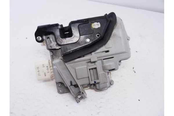 Cerradura puerta delantera izquierda, Audi A6 Allroad Quattro (4FH) 2.7 TDI Quattro 2008, 4F1837015E