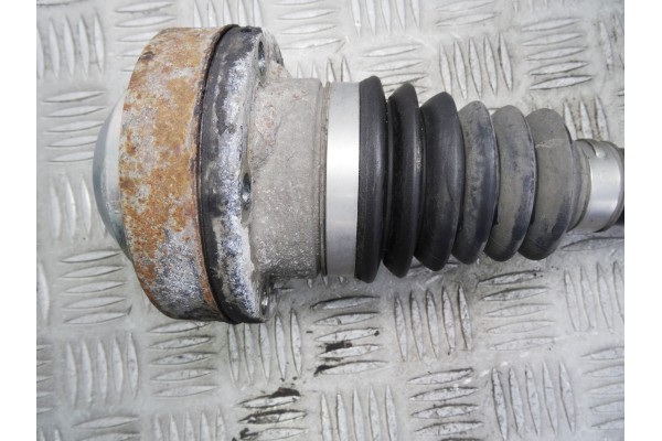 Transmision trasera izquierda, Audi A6 Allroad Quattro (4FH) 2.7 TDI Quattro 2008, 4F0501203B
