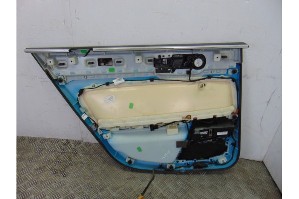 GUARNECIDO PUERTA TRASERA DERECHA VOLKSWAGEN PHAETON (3D3/3D7)