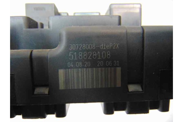 Caja reles / fusibles, Volvo S80 Berlina D5 2004, 518828108