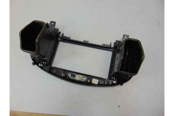 Rejilla aireadora, Nissan Juke (F15E) Acenta 2013, 68260BX80A