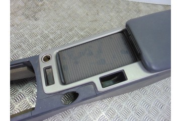  APOYABRAZOS CENTRAL VOLVO V50 FAMILIAR D4 Kinetic 2011 198586 VOLVO - 7