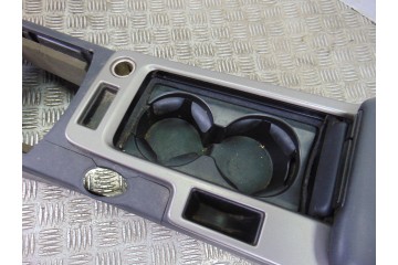  APOYABRAZOS CENTRAL VOLVO V50 FAMILIAR D4 Kinetic 2011 198586 VOLVO - 8