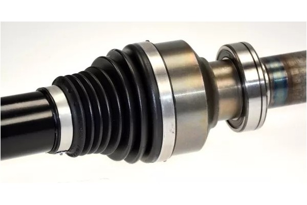 0 025532 DRIVE AXLE FRONT P 526 1040MM FITS VOLVO XC60 AND 2 0 3 2 Car type passenger cars