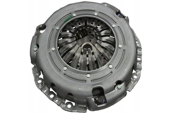 Clutch set VALEO Catalog number of the original NISSAN 3000100Q1A NISSAN 30001 00Q1A NISSAN 3000100Q1C NISSAN 3000100Q1E NISSAN 