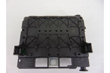 Caja reles / fusibles, Peugeot 206 Xr 2002, 9643498980