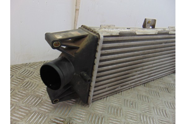 Intercooler, Iveco Daily Furgón Caja cerrada gran espacio 35C... batalla 3300 2007