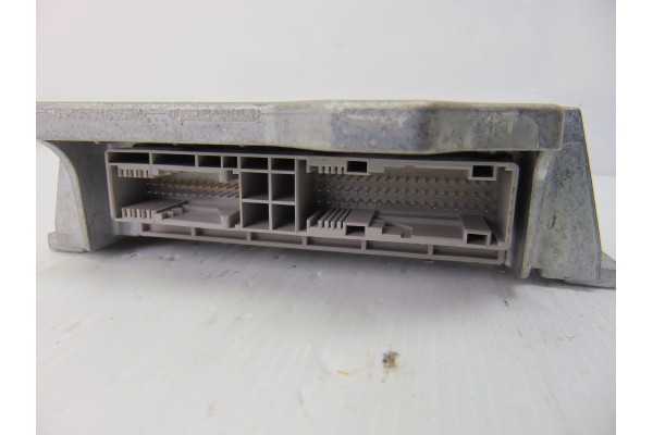 Centralita airbag, BMW Serie 1 Berlina (E81/E87) 118d 2007, 9166057 usado 4