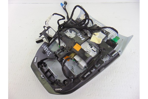 LUZ INTERIOR PEUGEOT 5008