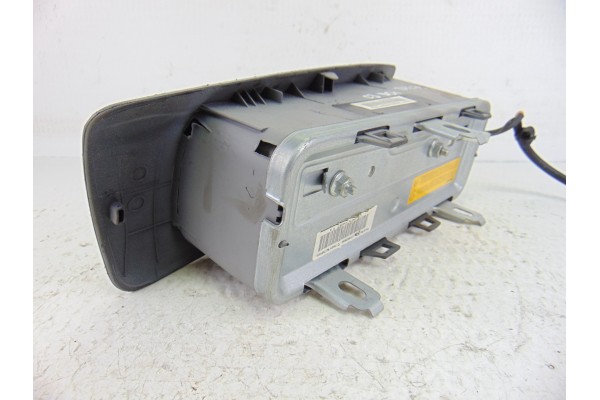 Airbag delantero derecho, Citroen C3 1.4 16V SensoDrive X-Tr 2004, 96379999ZQ usado 4