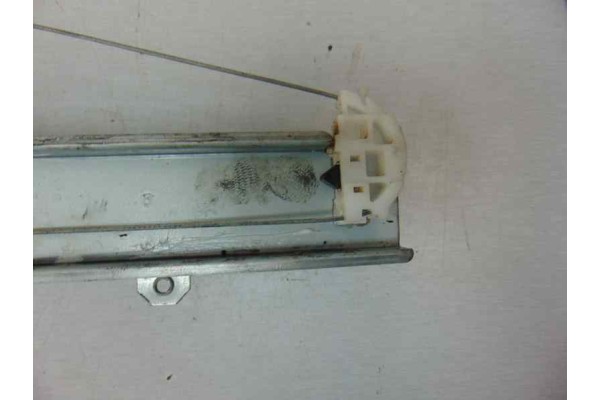 Elevalunas delantero derecho, Nissan Micra (K14) Acenta 2019