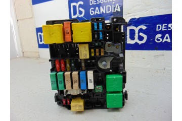 Caja reles / fusibles, Citroen C4 Cactus Feel 2014, 9804848480