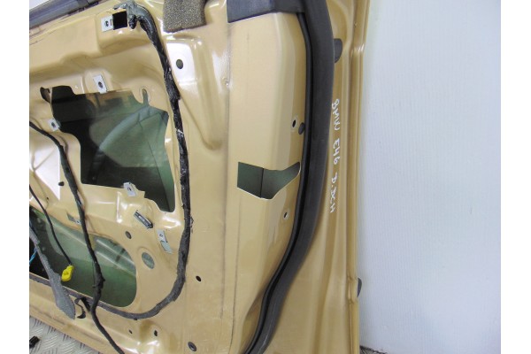 Puerta delantera derecha, BMW Serie 3 Berlina (E46) 320d 2001, Oro usado 4