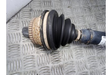 Transmision delantera derecha, Audi A6 Berlina (4B2) 2.5 Tdi 2001, 4B0407272C