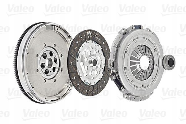 Clutch set VALEO Quality of parts according to GVO Q original with factory logo OEM OES