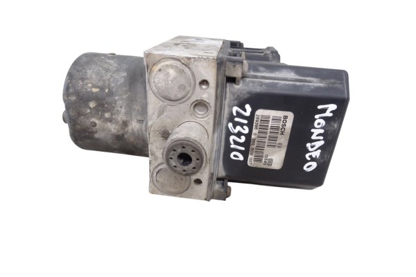 ABS, Ford Mondeo Berlina (Ge) Ambiente 2002, 1S712M110AF usado 4