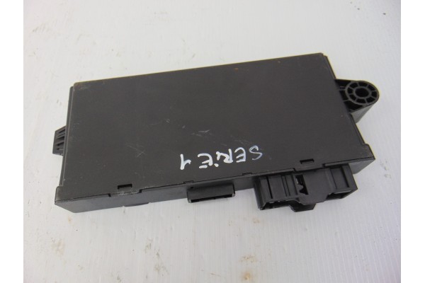 Módulo electrónico, BMW Serie 1 Berlina (E81/E87) 118d 2007, 9147195 usado 4