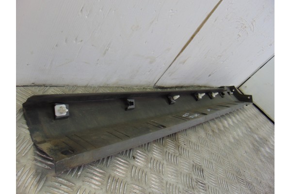 96804211  FALDON LATERAL CHEVROLET CAPTIVA 2.0 VCDI LT 2008 96804211 201909 CHEVROLET - 1