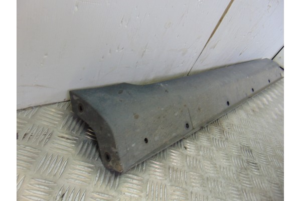 96804211  FALDON LATERAL CHEVROLET CAPTIVA 2.0 VCDI LT 2008 96804211 201909 CHEVROLET - 4