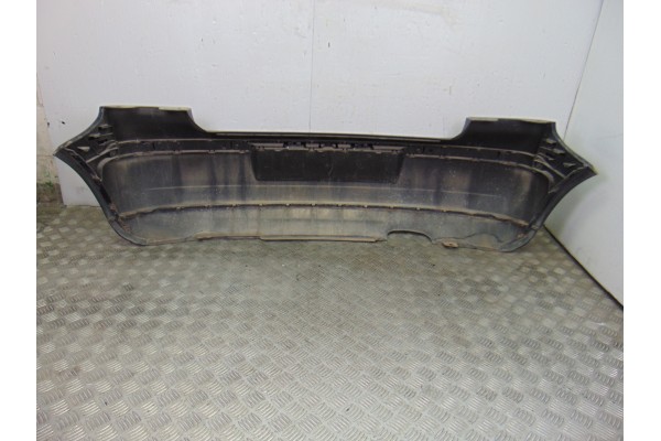 Paragolpes trasero, Volkswagen Polo Iv (9N1) Trendline 2003 usado 4