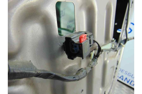 Puerta delantera derecha, Jeep Grand Cherokee (Wj/wg) 2.7 CRD Laredo 2002