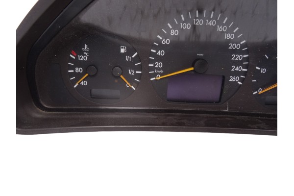 Cuadro instrumentos, Mercedes-benz Clase e (Bm 210) Berlina 220 Cdi (210.006) 2004, A2105407211