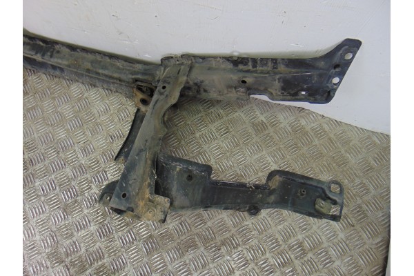 Travesaño superior, BMW Serie X5 (E53) 3.0d 2002 usado 4