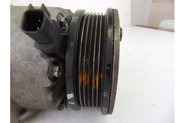 Compresor aire acondicionado, Ford Focus Berlina (CB8) Trend 2011