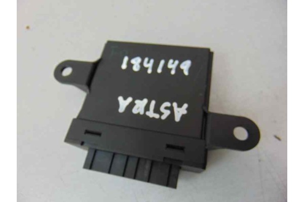 Módulo electrónico, Opel Astra K Berlina 5P Dynamic Start/Stop 2015, 39029808 usado 4