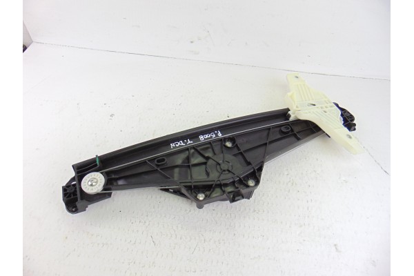 Elevalunas trasero derecho, Peugeot 5008 Active 2017, 9840190380