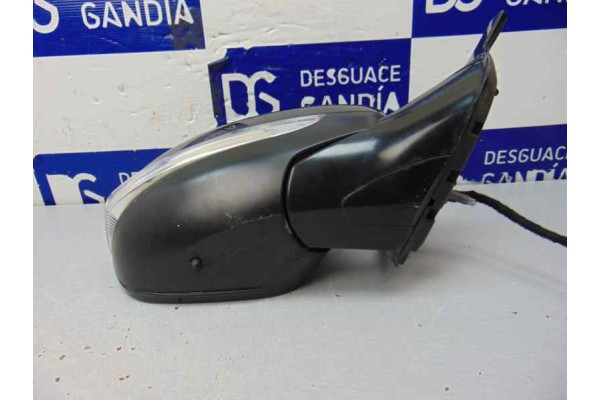 Retrovisor derecho, Citroen C4 Cactus Feel 2018 usado 4