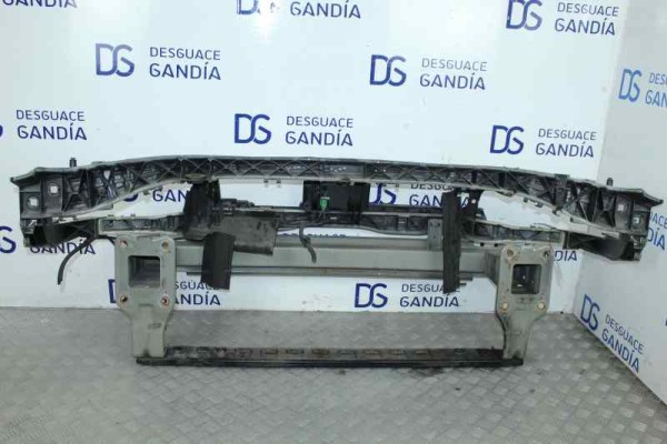 Panel frontal