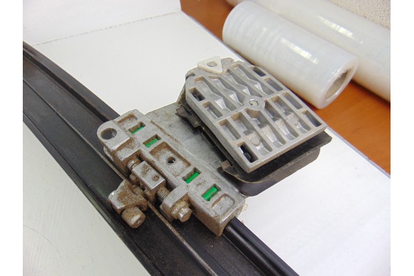 ELEVALUNAS DELANTERO DERECHO PEUGEOT 407 COUPÉ