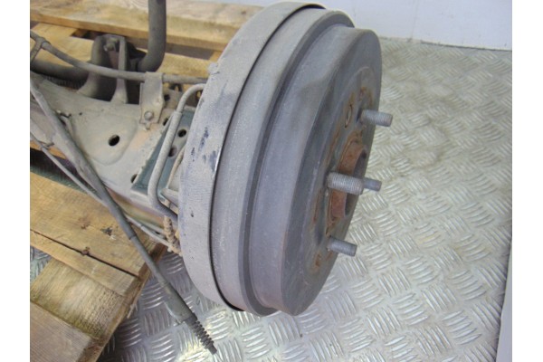 Puente trasero, Nissan NV200 /Evalia (M20/M) Kombi Comfort 2010