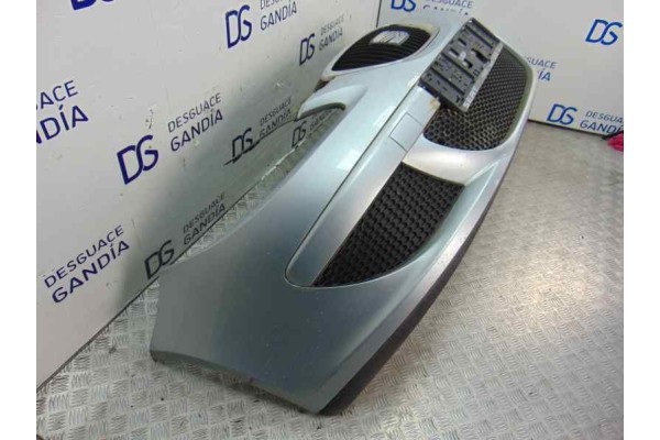 Paragolpes delantero
