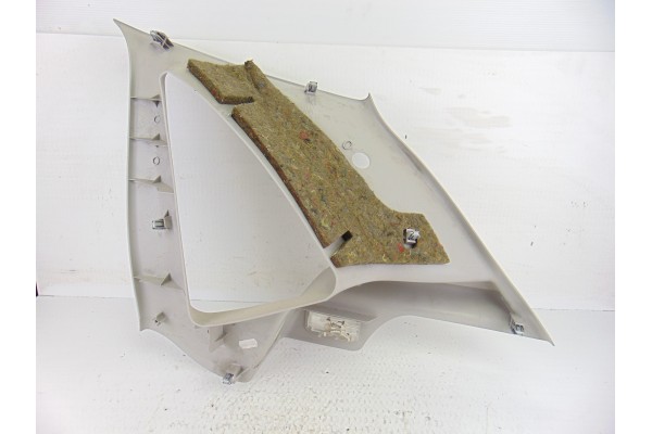 Techo interior, Citroen C3 1.4 16V SensoDrive X-Tr 2004 usado 4