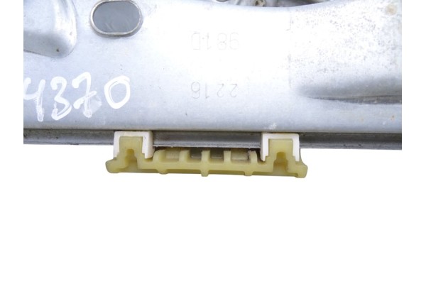 Elevalunas delantero izquierdo, Citroen C4 Cactus Feel 2016, 9674252380 usado 4