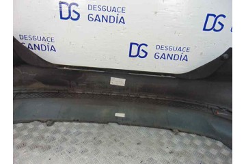 Paragolpes trasero