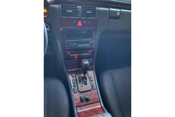 MERCEDES-BENZ CLASE E (BM 210) BERLINA 200 Kompressor (210.048)